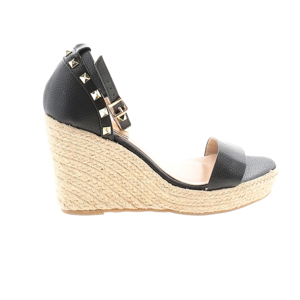 Victoria Adames Woven Wedges